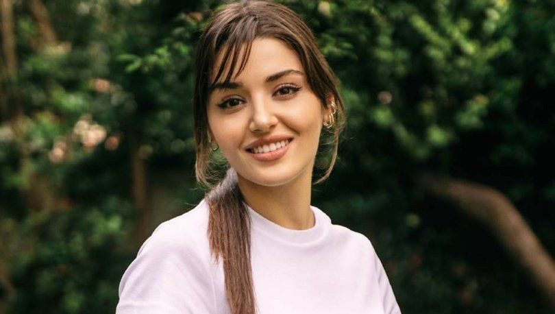 Hande Erçel hamaratlığını konuşturdu! Aşure yaptı - Resim: 4