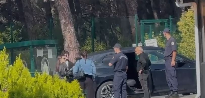 Ünlü isimlere uyuşturucu operasyonu! O isimlerin kan örneği alınacak - Resim : 1