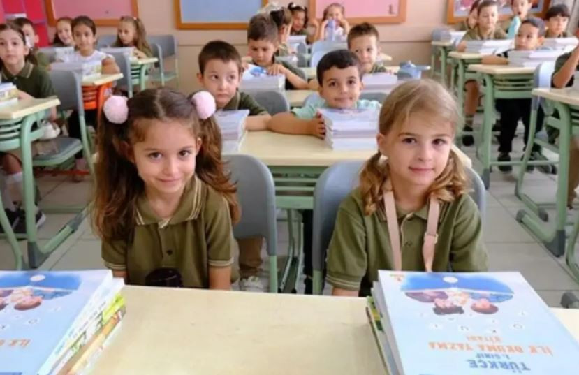 Okula yeni başlayacak çocuklar için maraton başlıyor! Velilere günlük 3 saat izin müjdesi! - Resim : 1
