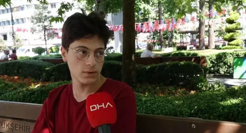 Mutsuzluk Listesi'nde zirvede o şehir var! Sonuca şaşıran da var, mutsuzluğun nedenini tuttuğu takıma bağlayan da! - Resim : 2