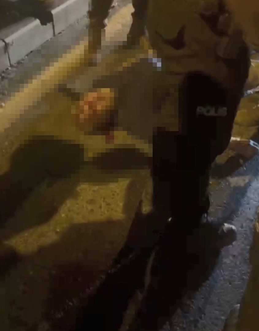 İstanbul'da dehşet! Yolcunun ağır yaraladığı taksi şoförü kalp krizi geçirdi: 