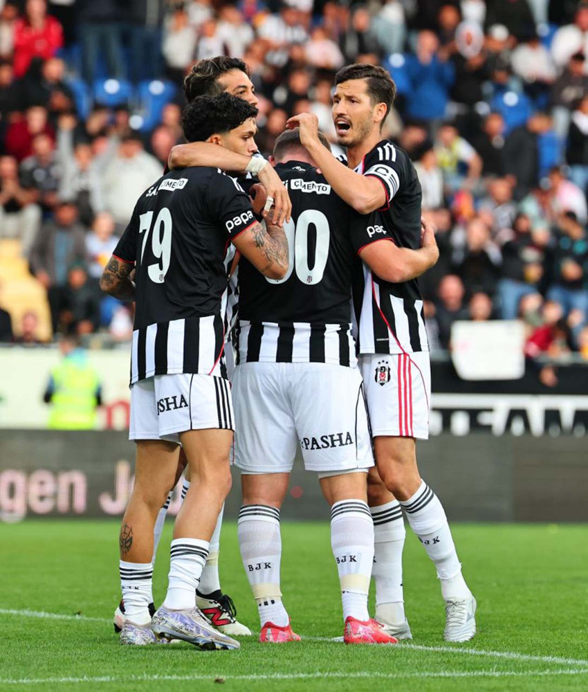 Kartal sezonu açtı! Beşiktaş, St. Pölten’i rahat geçti! - Resim : 2