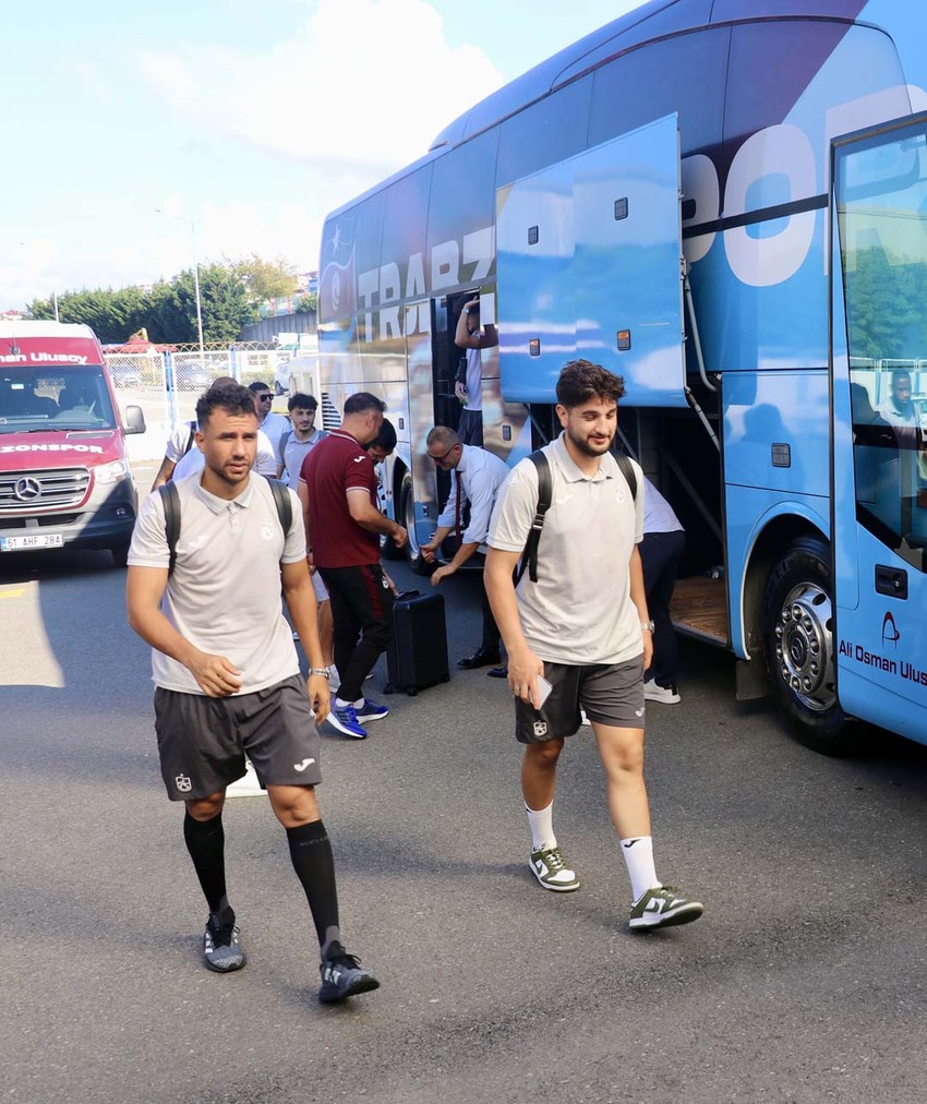 Abdullah Avcı kararını verdi! Trabzonspor’un Sivasspor maçı kamp kadrosu açıklandı - Resim : 2