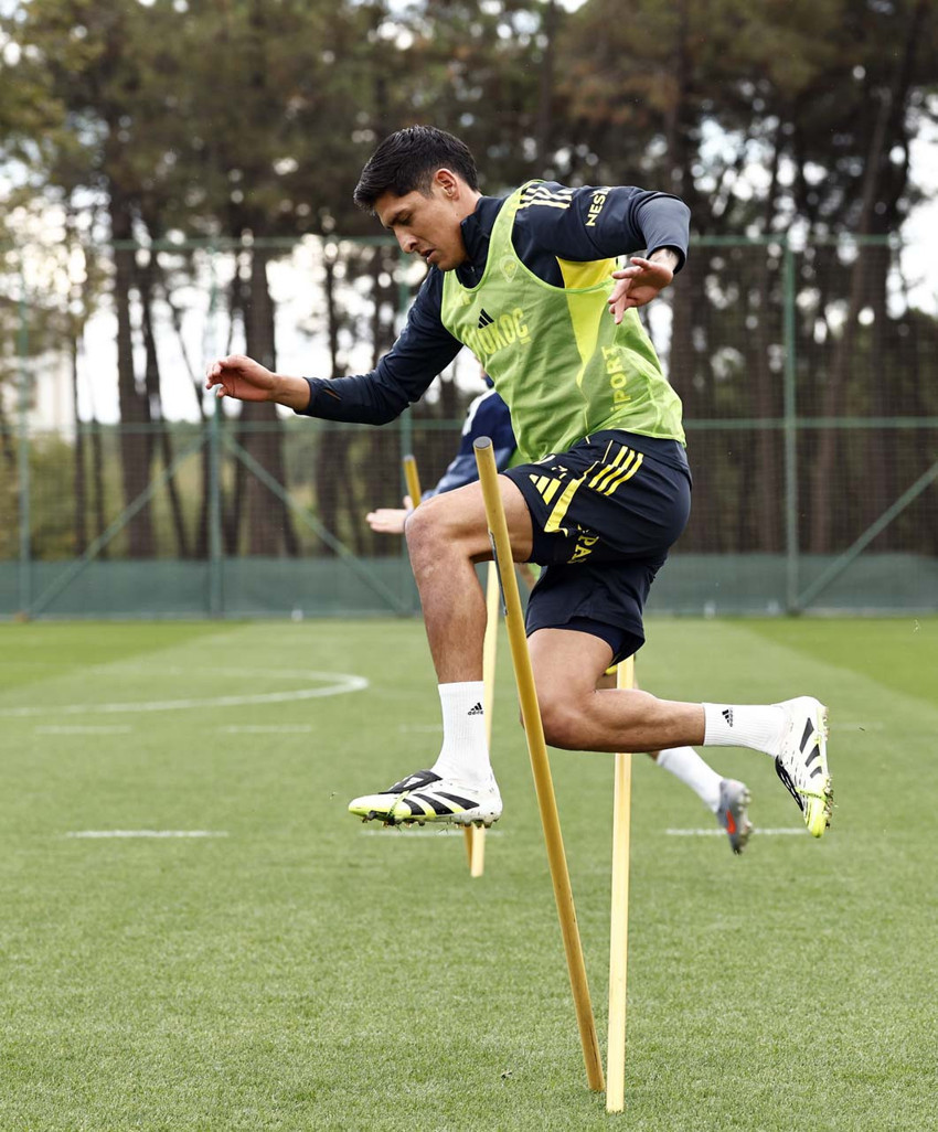 Fenerbahçe’de Nice maçı hazırlıkları başladı! Yıldız isim geri döndü - Resim : 2