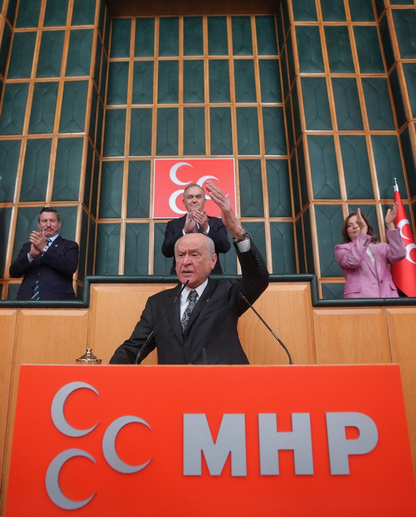 Devlet Bah&ccedil;eli &Ouml;zg&uuml;r &Ouml;zel&rsquo;i topa tuttu: Ne Anıtkabir&rsquo;in bek&ccedil;isi ne Atat&uuml;rk&rsquo;&uuml;n miras&ccedil;ısı olabilir - Resim : 4