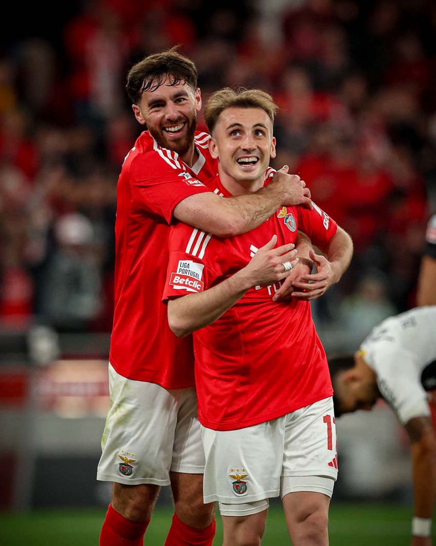 Kerem Aktürkoğlu'dan 2 gol, 1 asistlik şov! Benfica evinde Farense'yi yendi - Resim : 1