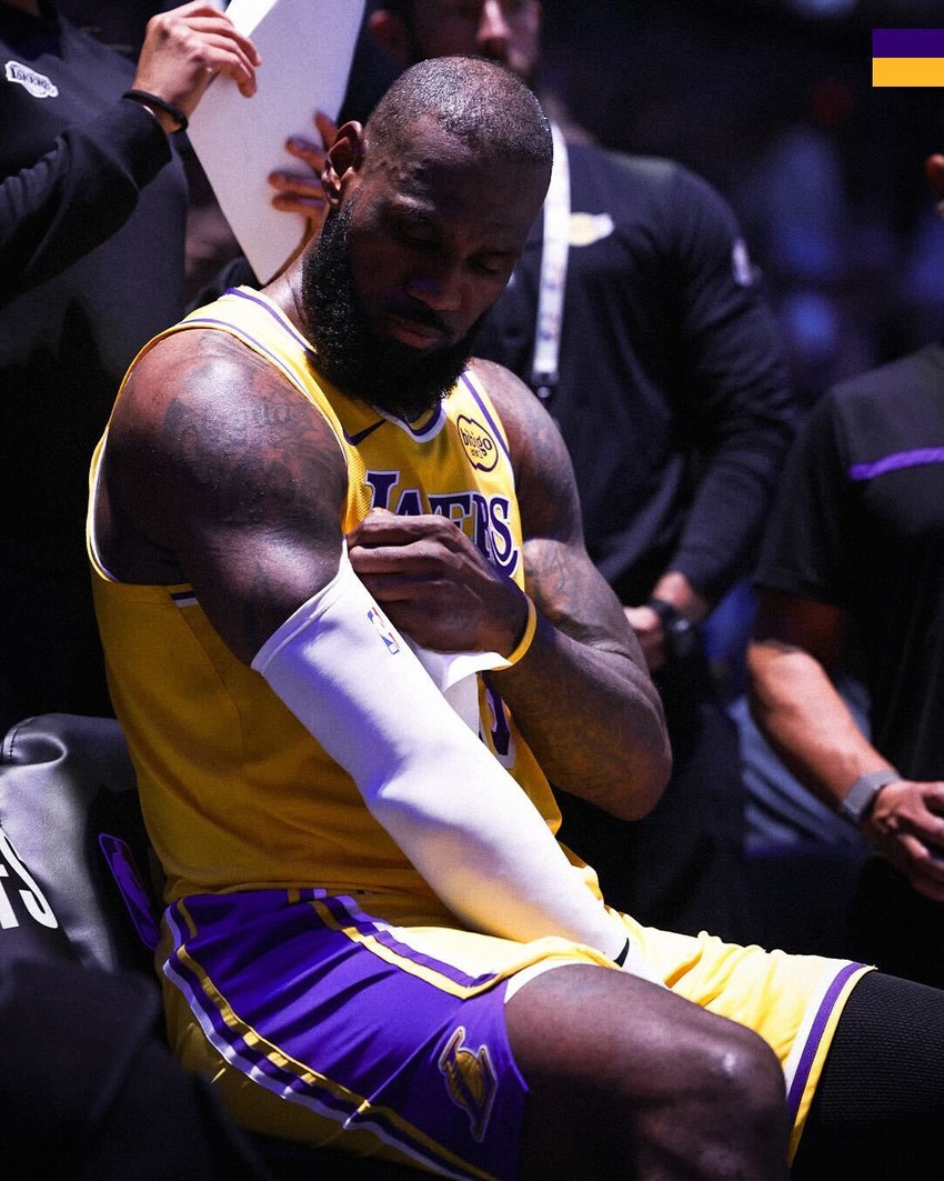 LeBron James’in rekor sayısı yetmedi! Lakers, Timberwolves’e yenildi - Resim : 1