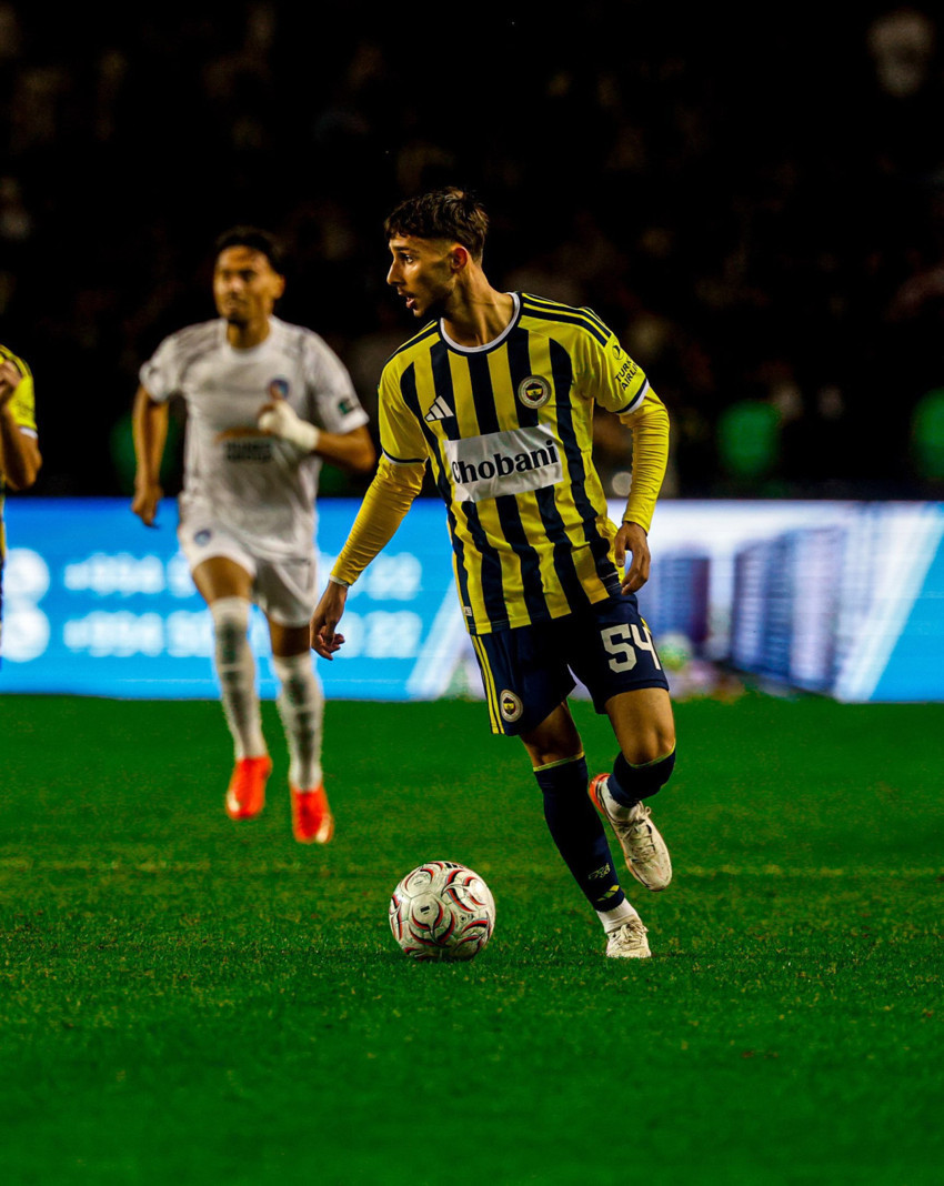 Fenerbahçe'de topu direkte patlamıştı! İsmail Kartal'ın yeni prensi 16 maçta 22 gol atmış - Resim : 1