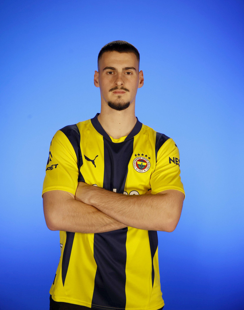 Fenerbahçe'de İsmail Kartal'dan döner dönmez sürpriz karar! 1 ismi gözden çıkardı - Resim : 1