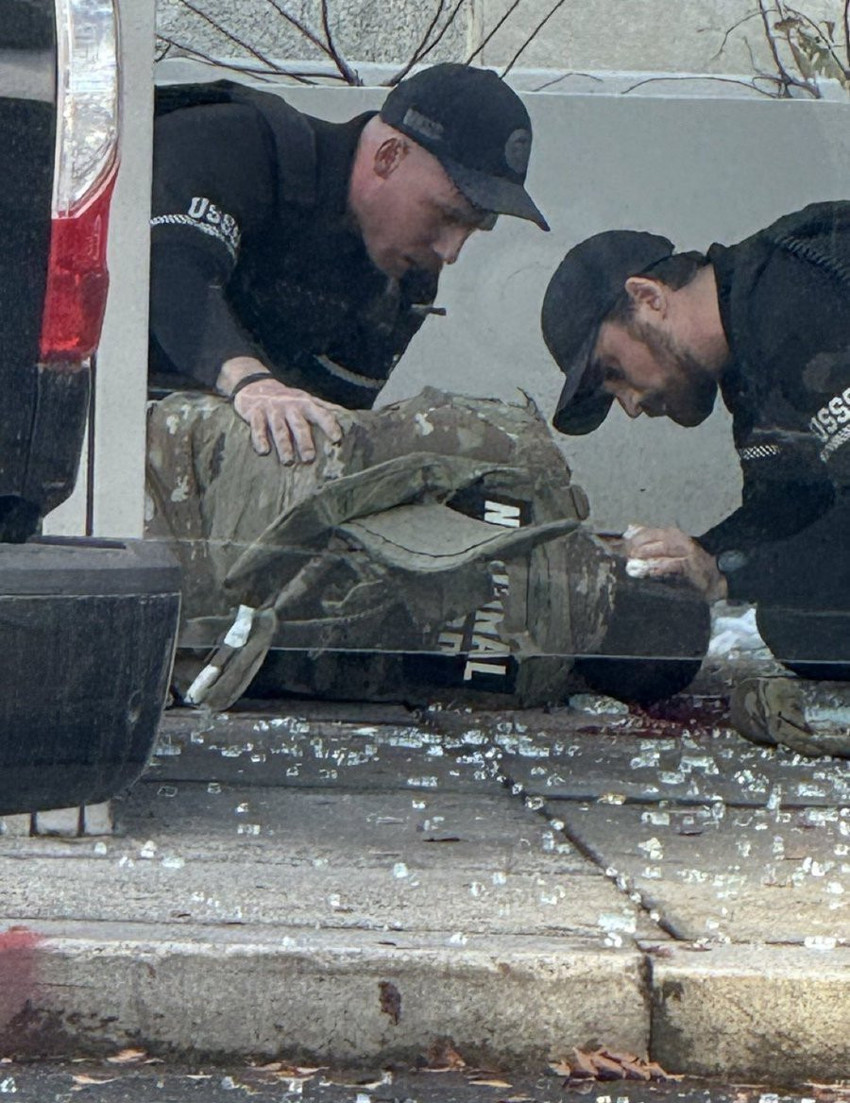 ABD Başkanı Trump duyurdu: "Dün saldırıya uğrayan 2 Ulusal Muhafızdan biri hayatını kaybetti" - Resim : 2