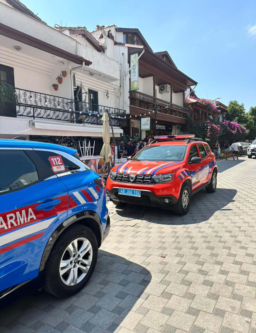 Muğla'da şüpheli ölüm: Tatil yapan genç kadın kaldığı apartta ölü bulundu! - Resim : 2