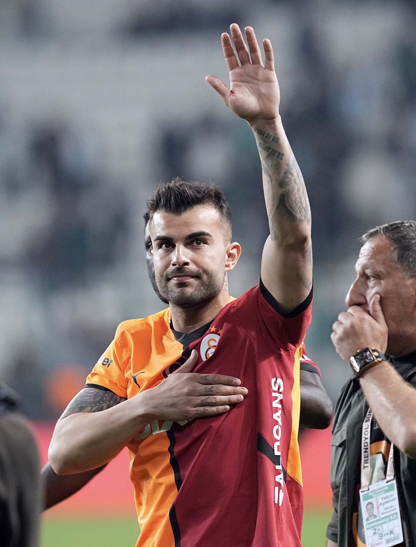Galatasaray’ın yıldızı Abdülkerim Bardakcı’dan flaş sözler! Konyaspor taraftarına isyan etti - Resim : 2