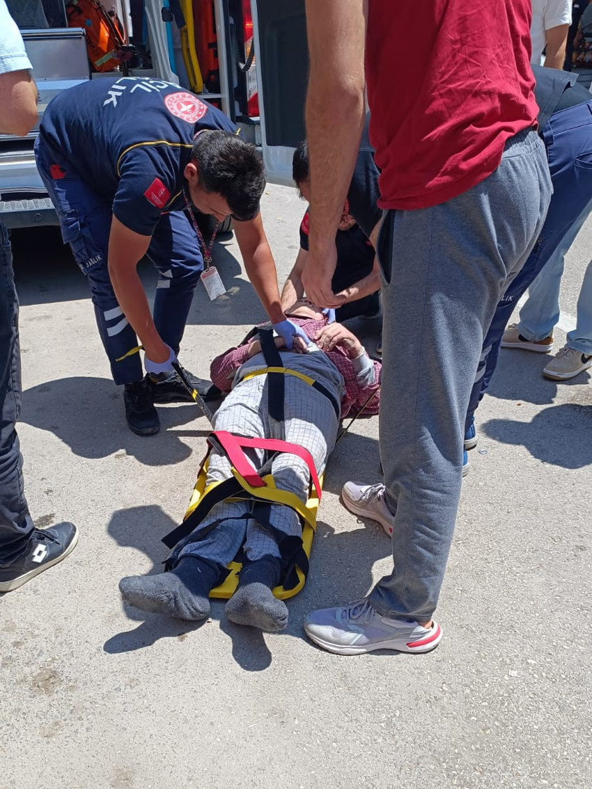 Bolu’da feci kaza! 72 yaşındaki Hasan Doğru 5'inci katın balkonundan düştü! Düşerken elektrik tellerine çarpan yaşlı adamın durumu ağır! - Resim : 4
