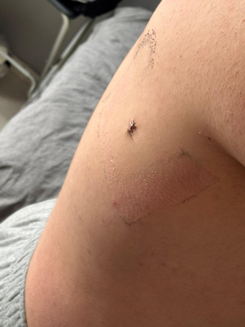 Kursta dehşet anları! Bıçak ve sopayla sınıfa girip saldırdı! - Resim : 2
