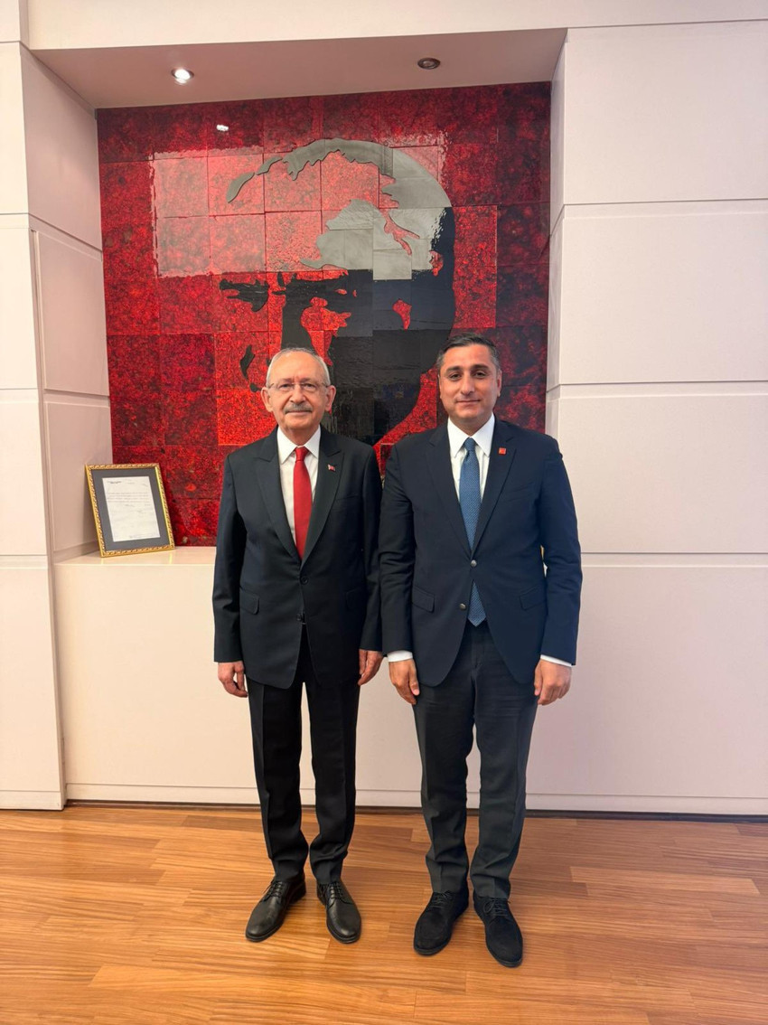 Kılıçdaroğlu'na dikkat çeken ziyaret! İl başkanlarıyla kritik görüşmeyi Barış Yarkadaş duyurdu - Resim : 2