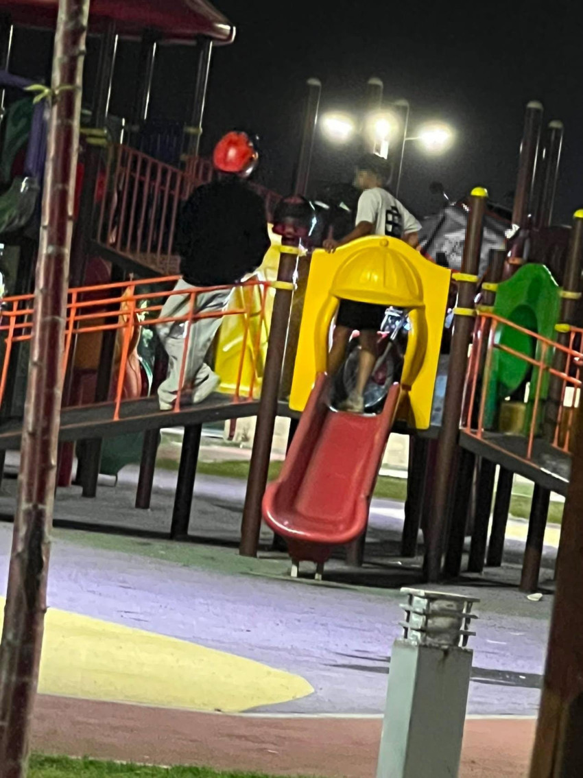 Aksaray’da görülmemiş olay!Herkes çocuk parkındaki bu görüntüleri konuşuyor! Ceza kesildi - Resim : 1