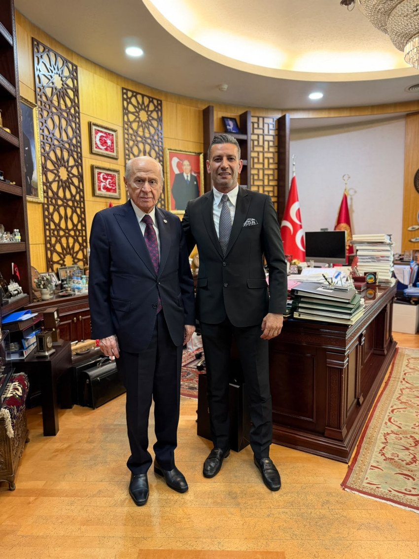 Şampiyonluk kupası Devlet Bahçeli'ye emanet! Türkiye Boks Federasyonu'ndan anlamlı ziyaret - Resim : 2