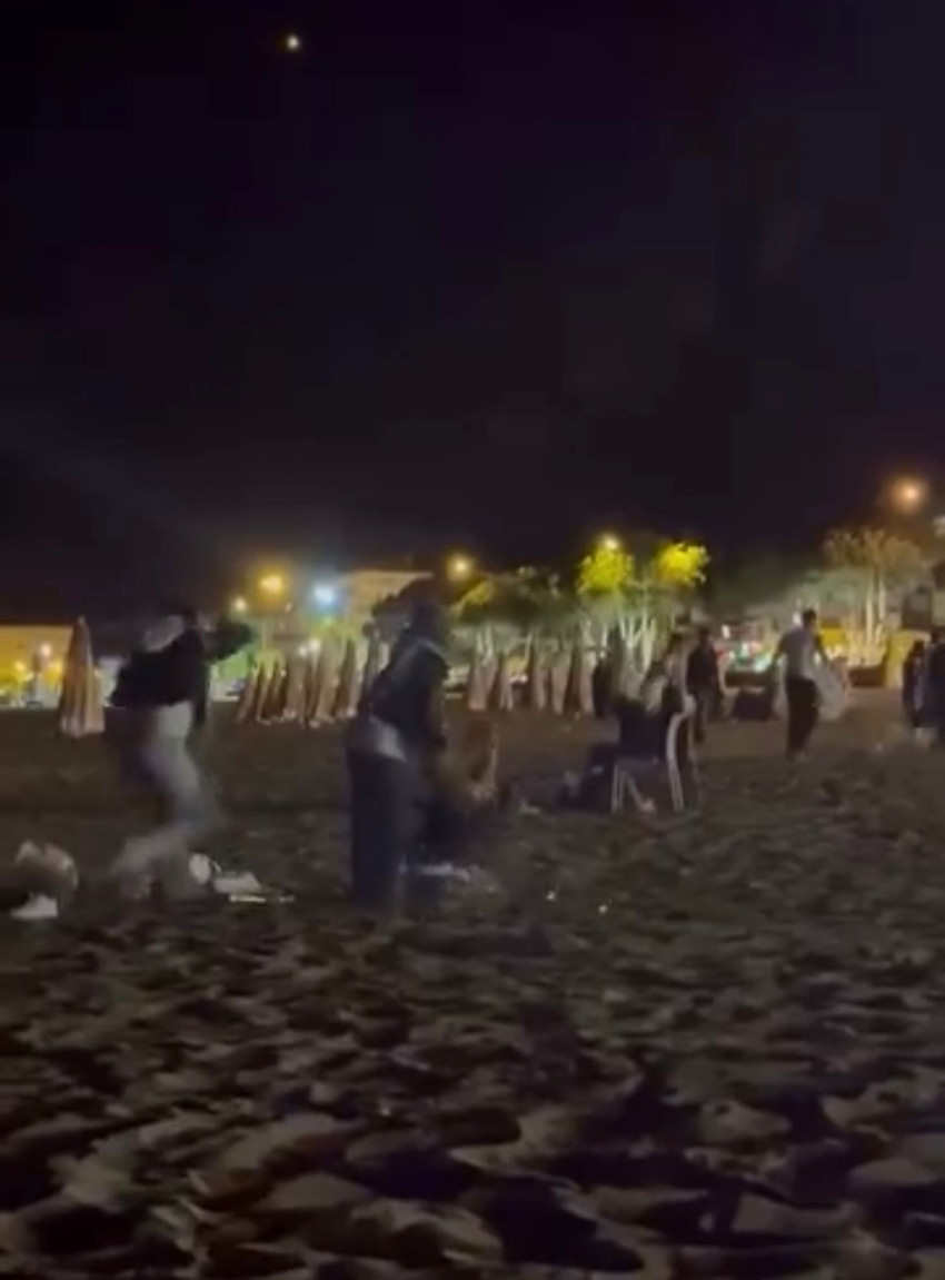 Bartın'da plajda bıçaklı kavga: 1 yaralı - Resim : 1