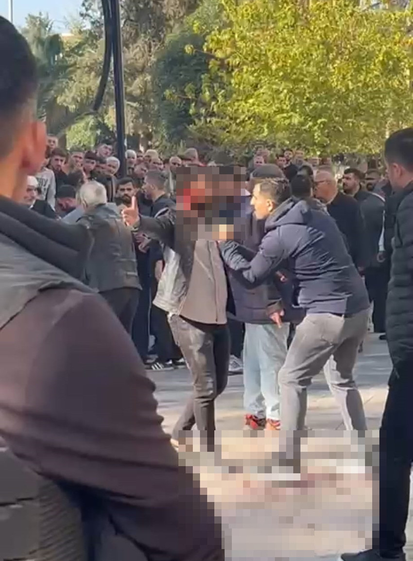 Mardin'de esnaf birbirine girdi! 3 kişi yaralandı: O anlar kameraya yansıdı - Resim : 4