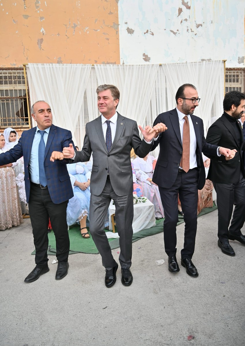 Sınırın sıfır noktası, Dicle'nin kuzuları ve Tan Sağtürk'ün halay ile imtihanı - Resim : 2
