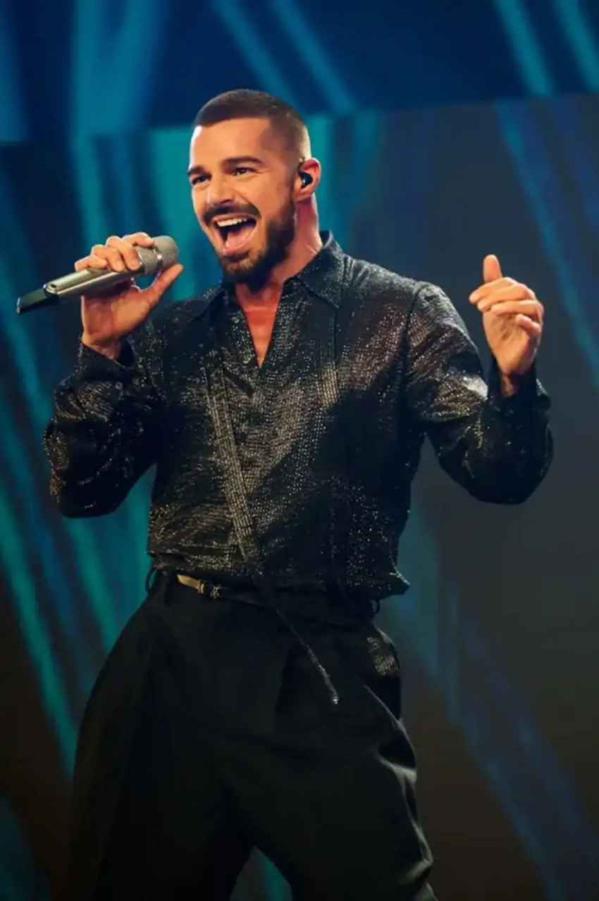 Ricky Martin İstanbul'a gelir gelmez o hareketiyle gönülleri fethetti! - Resim : 1