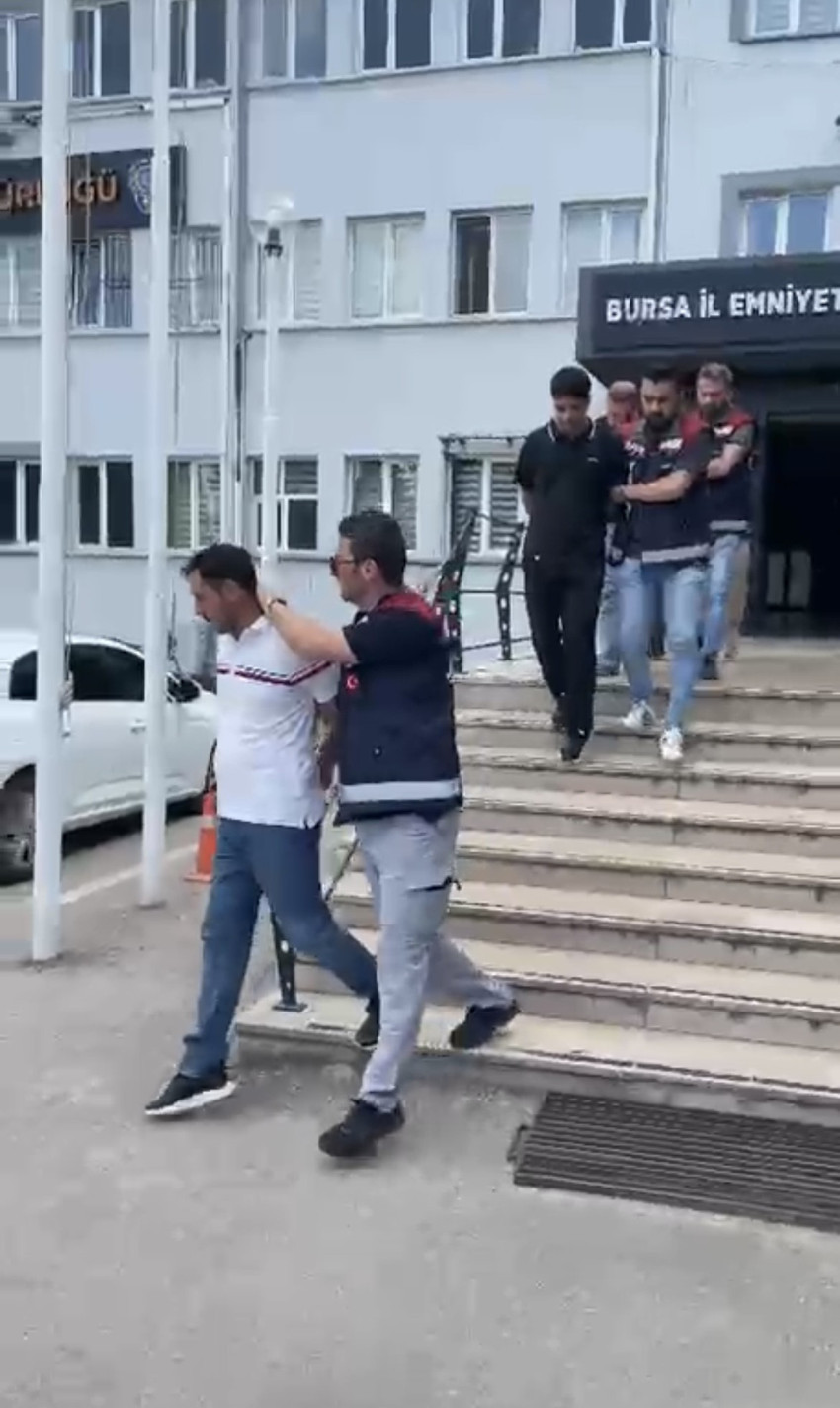 Polisten şebekeye 'Oscar’lık oyun! 