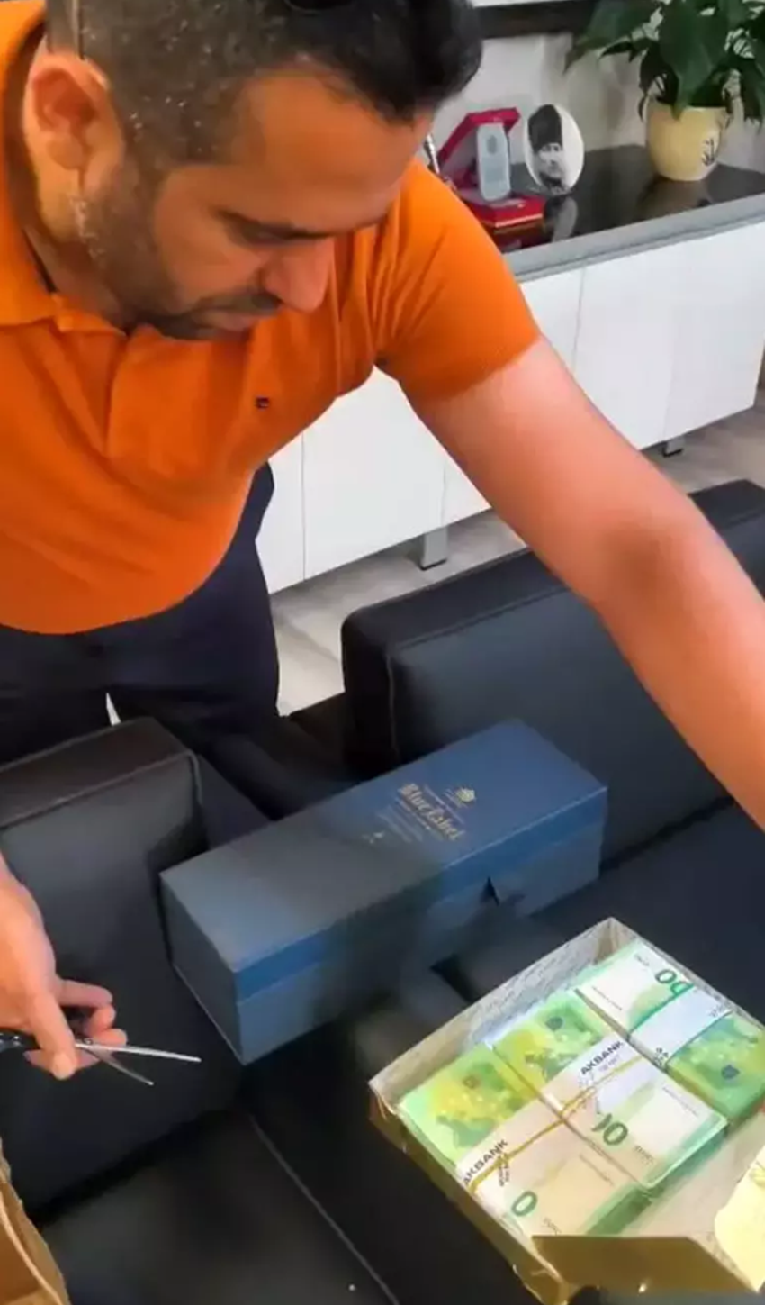 Baklava kutusunda rüşvet! Manavgat Belediye Başkan Yardımcısı Tüter'in ifadesi ortaya çıktı - Resim : 1