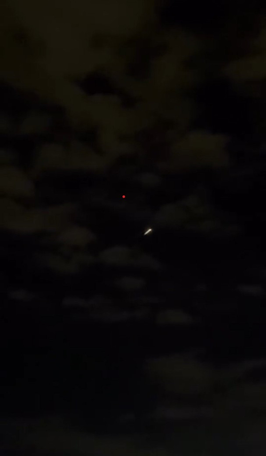 Küçükçekmece semalarında görüldü: İstanbul’a göktaşı mı düştü? - Resim : 2