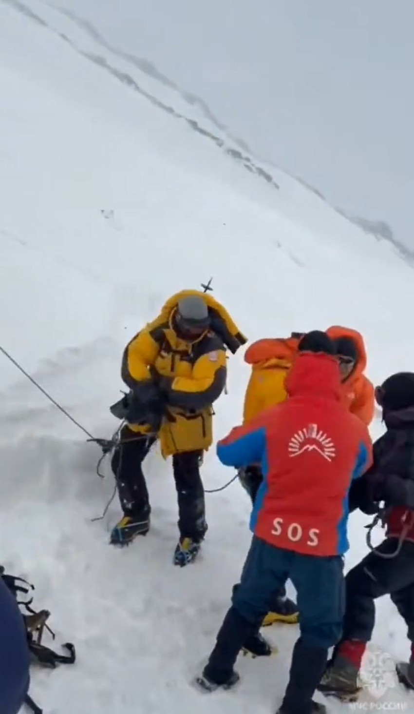 Rusya'dan acı haber: Elbruz Dağı'nda 2 Türk dağcı hayatını kaybetti! - Resim : 3