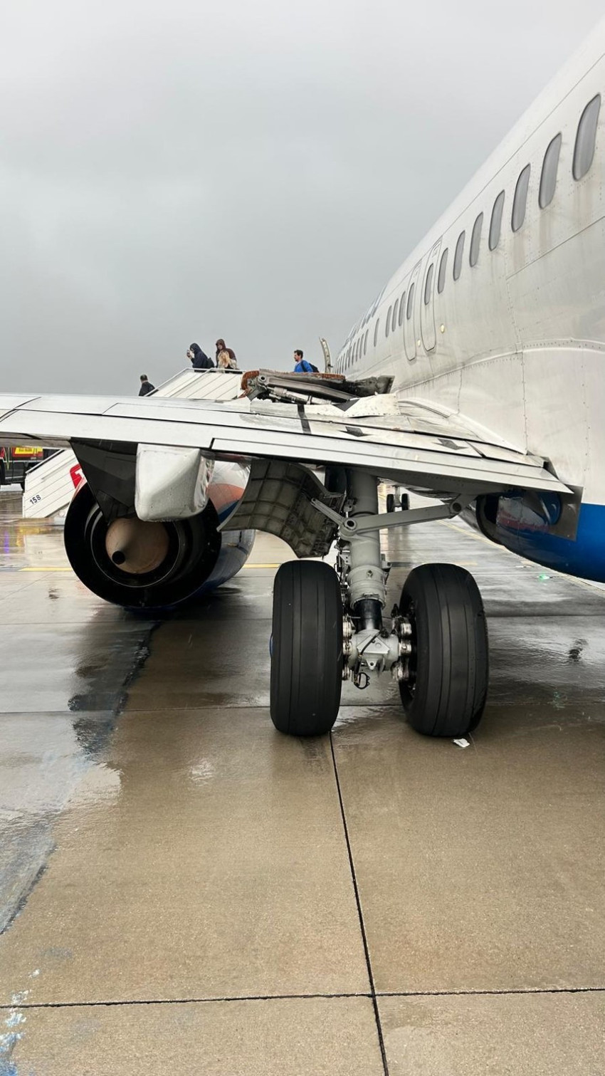 Antalya Havalimanı'nda korku dolu anlar! Faciaya ramak kala: U&ccedil;ak kalkışa hazırlanıyordu - Resim : 2