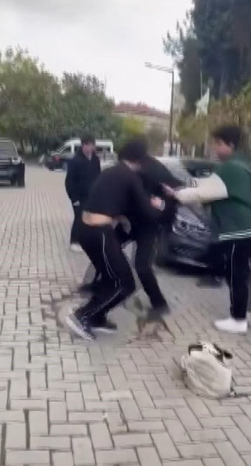 Lisede dehşet! Bıçaklanan lise öğrencisi; 'Bunu yapanlar okul arkadaşlarım' - Resim : 3