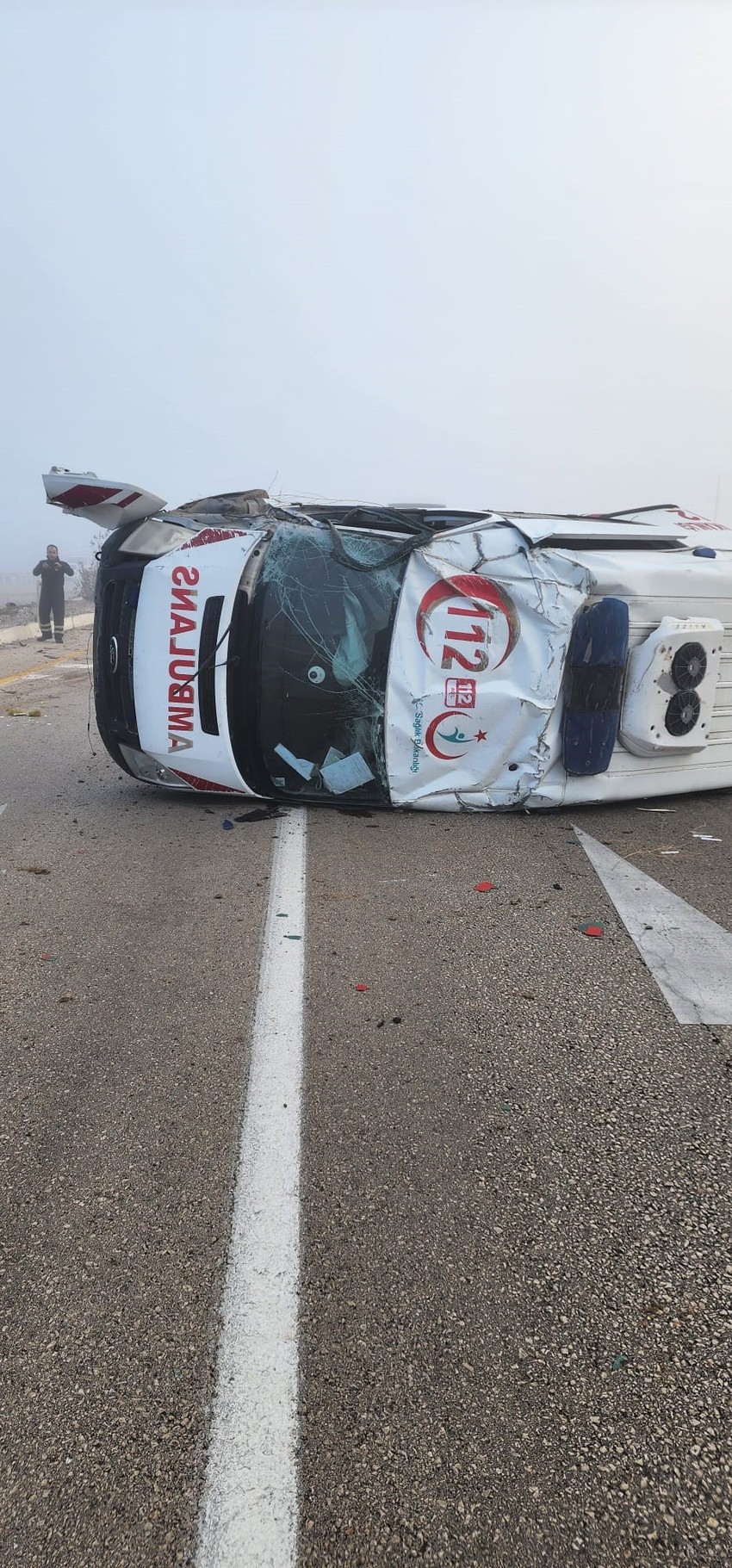 Elazığ'da sis ve gizli buzlanma zincirleme kazaya neden oldu - Resim : 1