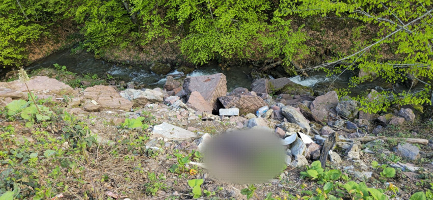 Dere kenarında bulundu! Defalarca bıçaklanmış: Detaylar yürek burktu! - Resim : 2