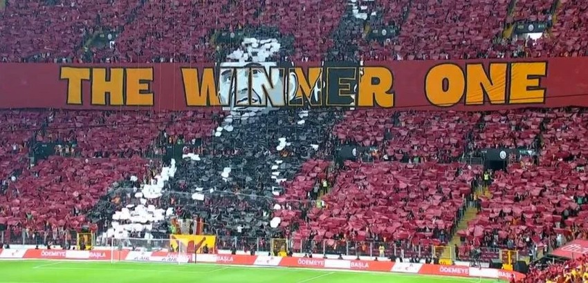 Galatasaray'dan Başakşehir maçı öncesi Fenerbahçe'ye gönderme - Resim : 1