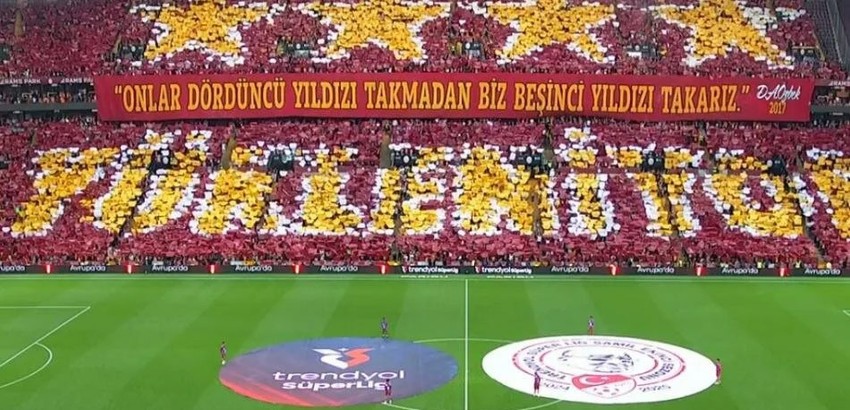 Galatasaray'dan Başakşehir maçı öncesi Fenerbahçe'ye gönderme - Resim : 3