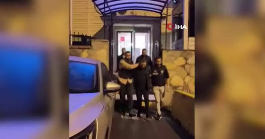 10 yıldır firariydi! Adana’da belediye aracındaki cinayetin firarisi “Tüpçü Muro” yakalandı - Resim : 2