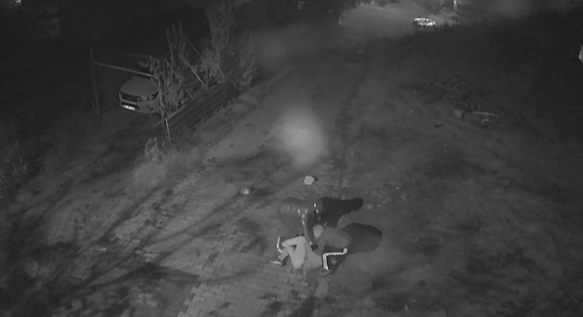 Yaşlı adam evine girerken dehşeti yaşadı! "Bir çete gelip emeklerimi zorla ve vura vura aldı" - Resim : 3