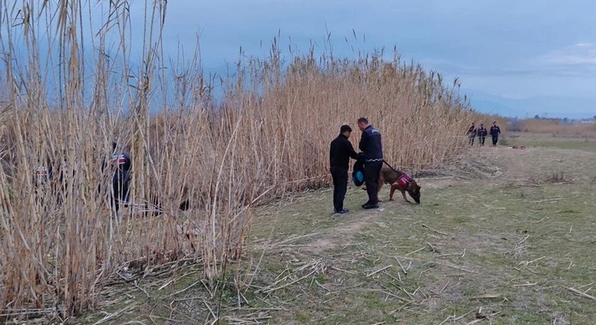 Denizli'de evinin önünde oynarken kaybolan 4 yaşındaki Nazlı aranıyor! - Resim : 3