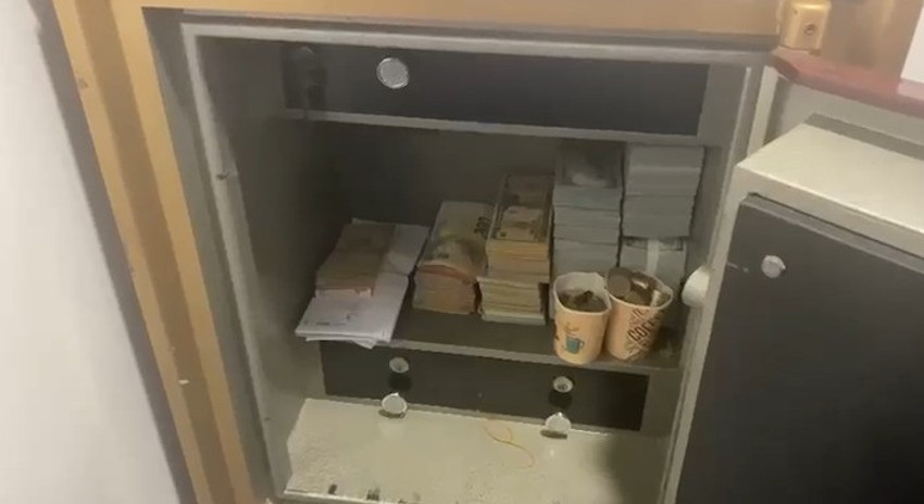 Alihan Kuriş Suç Örgütü’ne operasyon: Kuriş dahil 30 kişi gözaltına alındı! 100 milyar TL'yi aşan para trafiği - Resim : 3