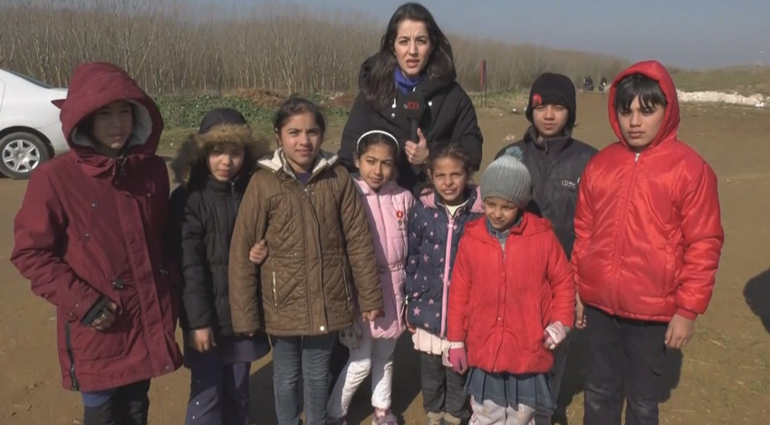 Açlık, susuzluk ve soğukla mücadele ediyorlar! tv100 ekibi sınırdaki çocukları görüntüledi!