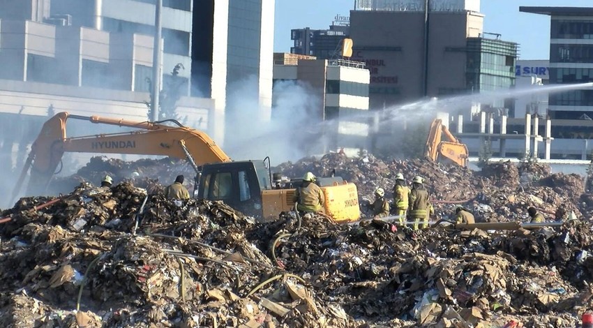 İstanbul'daki fabrika yangını 26 saat sonra söndürüldü