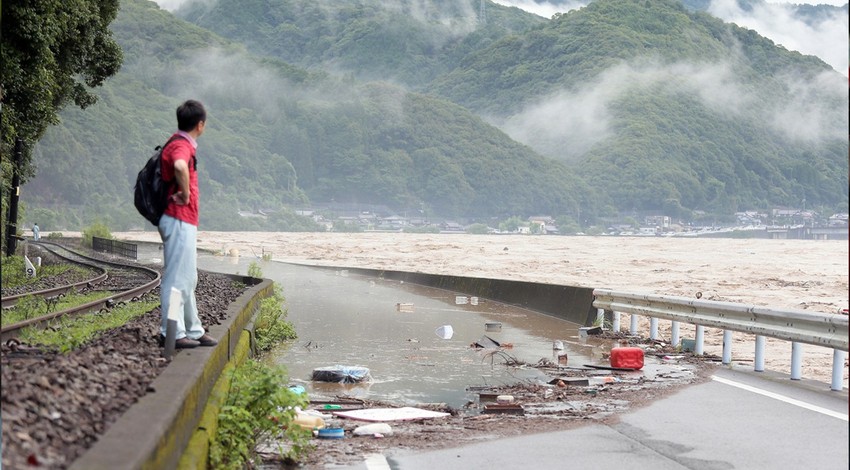 Japonya'daki sel felaketi: 16 kişi öldü kayıp 13 kişi aranıyor