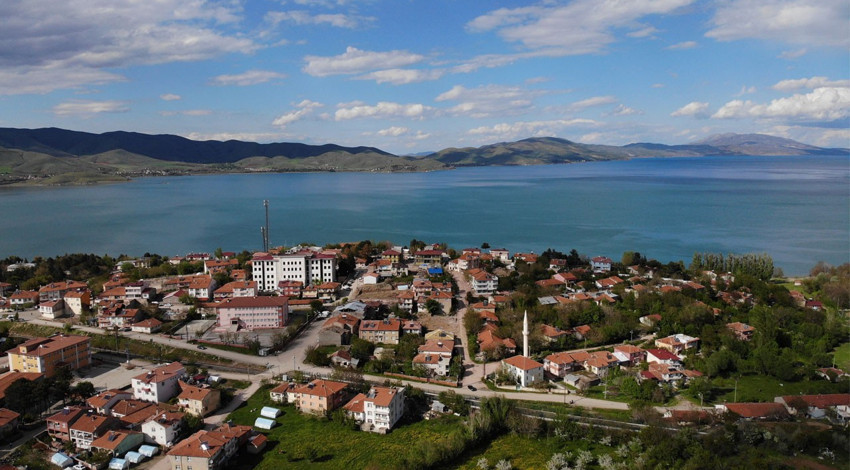 Deprem uzmanından korkutan tespit!.. O bölgede ki kayaların çatlaklarında ve gözeneklerinde kritik artış!