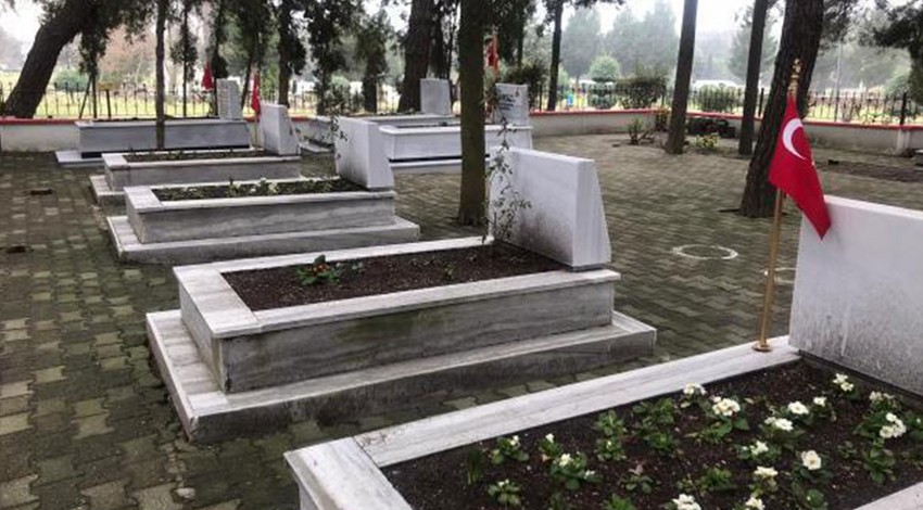 Şehitlikte skandal hırsızlık