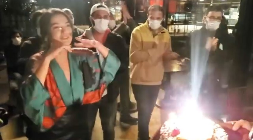 Kırmızı Oda dizisinin Nazlı'sı Pınar Deniz, böyle veda etti
