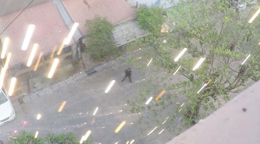 Ateş açıp 50 kişiyi öldürdüler!