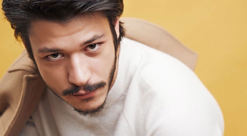 Kubilay Aka'nın kafasına 16 dikiş atıldı! Ünlü oyuncudan ilk açıklama