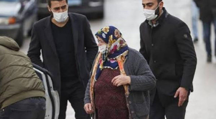 60 yıllık eşini öldüren kadının kızı: Babam anneme şiddet uyguluyordu