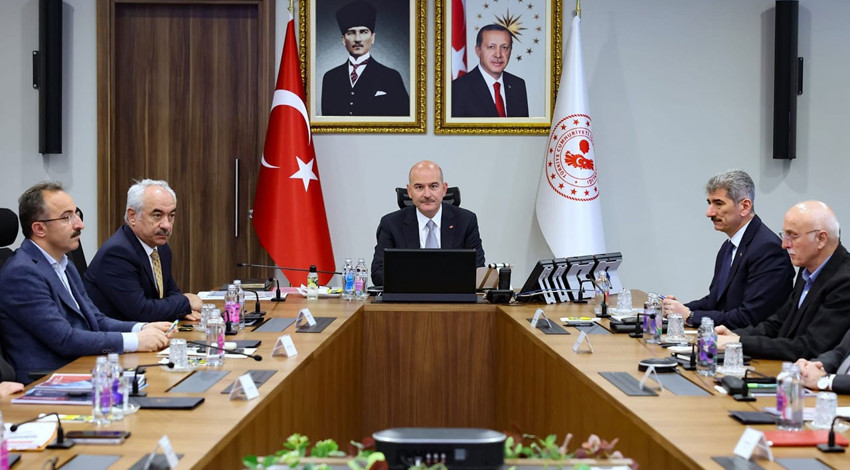 Bakan Soylu'dan 81 ilin valisi ile önemli görüşme