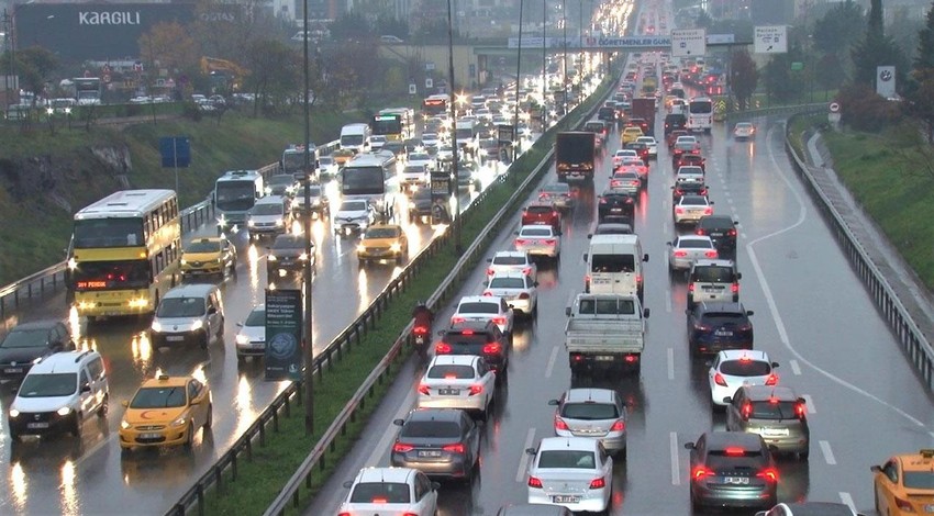 Pazar günü bu yollar trafiğe kapalı olacak... İstanbullular dikkat